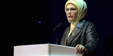 emine-erdogan-cumhurbaska-760_soci.jpg