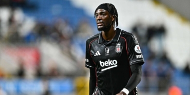 tammy-abraham-bu-taraftar-478_2-41.jpg
