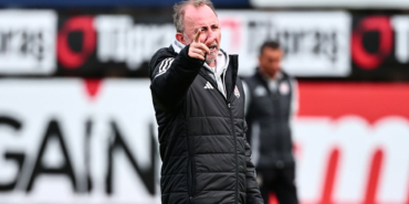 Sergen-Yalcin-Operasyonun-Ardindan-Antrenmanda