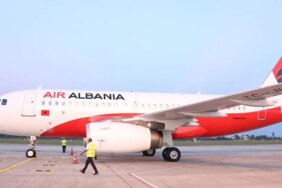 airalbania-949731.jpg