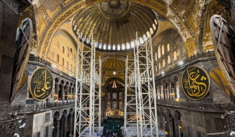 ayasofyada-tarihi-restora-150_2-41.jpg