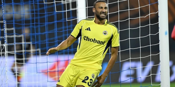 fenerbahcede-cenk-tosun-a-412_2-41.jpg