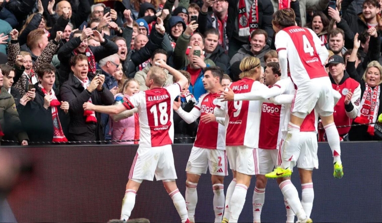 ajax-feyenoordu-2-0-maglu-722_2-41.jpg