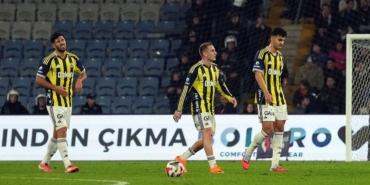 fenerbahcede-1-1-serisi-s-220_2-41.jpg