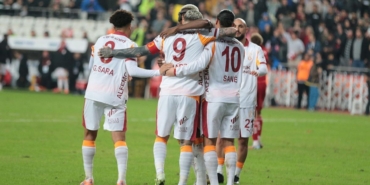 galatasaray-deplasmanda-2-267_2-41.jpg