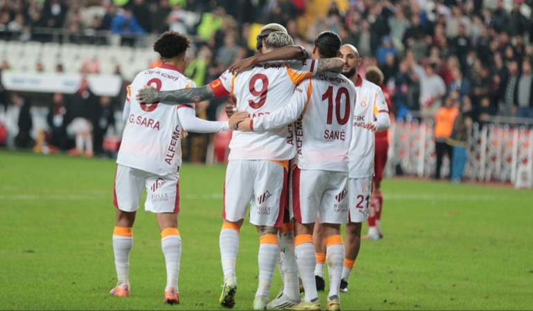 galatasaray-deplasmanda-2-267_2-41.jpg
