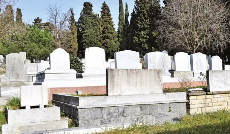 ibb-bos-mezar-yeri-icin-3-346_2-41.jpg