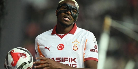 osimhen-galatasaray-ayni-724_2-41.jpg