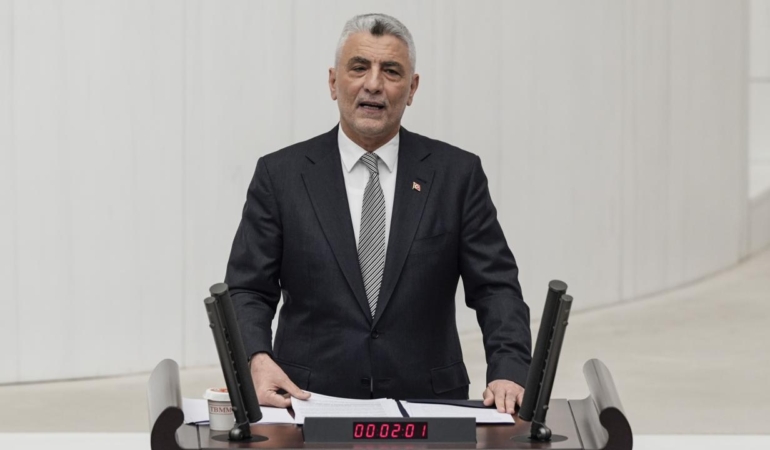 ticaret-bakani-omer-bolat-2423725.jpg