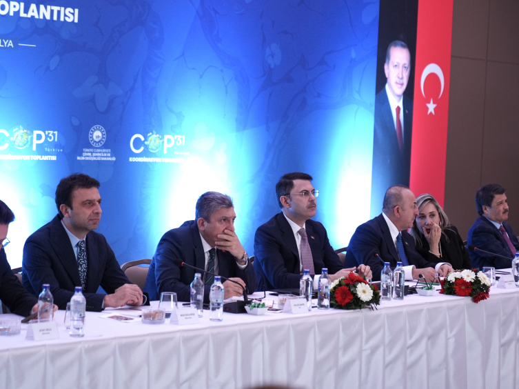 Bakan Kurum, "COP31 Başkanı" olarak ilk hazırlık toplantısını yaptı