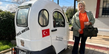 babasinin-vasiyeti-uzerine-muhtar-oldu-mobil-muhtar-buyuk-islere-imza-atiyor-D1lvCDwk.jpg