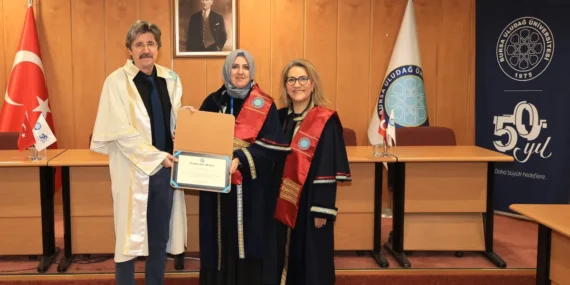 buude-profesorluk-belgeleri-torenle-takdim-edildi-VHFIvdTD.webp