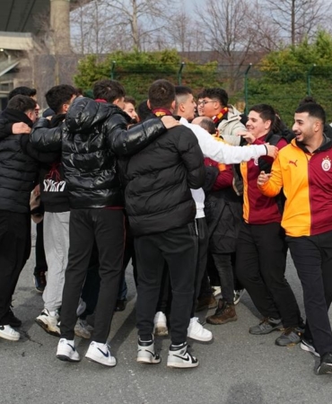 galatasarayli-taraftarlar-128_2-41.jpg