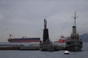 gunlerce-karaya-oturmustu-dev-ham-petrol-tankeri-yalovaya-cekiliyor-aZkMlUCw.jpg