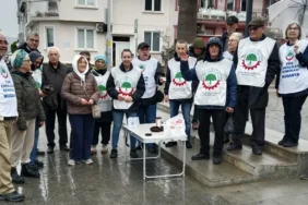 mudanyada-emeklilerden-seyyanen-zam-hemen-eylemi-kTbwdMZL.webp