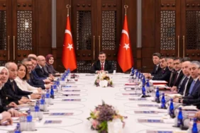 nufus-politikalari-kurulu-toplandi-aile-ve-demografik-donusum-masaya-yatirildi-qqjb3GMs.webp