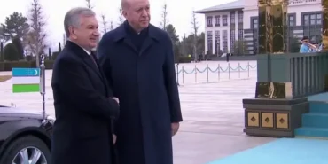 ozbekistan-cumhurbaskani-mirziyoyev-bestepede-9m3MypHO.webp