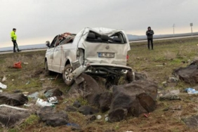 sirnakta-feci-kaza-minibus-takla-atti-2-olu-6-yarali-5nQ5l8Le.jpg