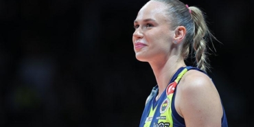 arina-fedorovtseva-costu-fenerbahce-rahat-kazandi-PNCINh5u.jpg