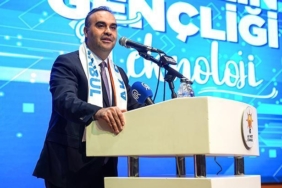 bakan-kacir-milli-teknoloji-hamlesi-turk-genclerinin-ellerinde-yukselecek-aOddqkdH.jpg
