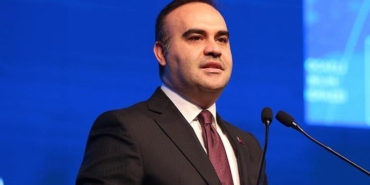 bakan-kacirdan-imalat-sanayisine-yonelik-yeni-finansmana-iliskin-paylasim-xwtd6XsU.jpg