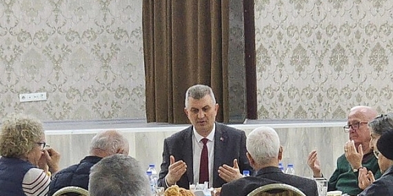 baskan-sezer-sehit-ve-gazi-aileleri-ile-iftarda-bir-araya-geldi-LSdB2Ckj.jpg