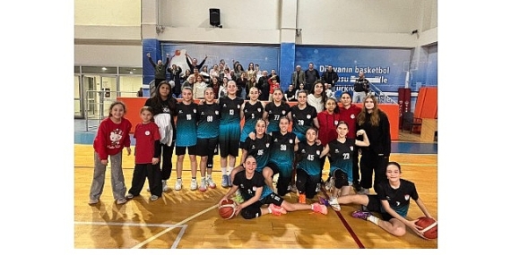 bayrakli-belediyesi-u14-kiz-basketbol-takimi-izmir-sampiyonu-oldu-YcB2eMLR.jpg