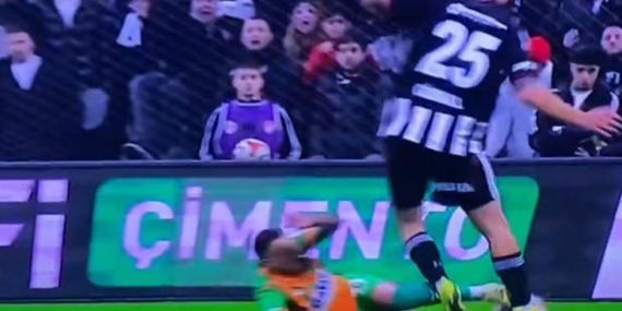 besiktas-alanyaspor-macina-damga-vuran-pozisyon-penalti-verilmedi-hEzy13vJ.jpg