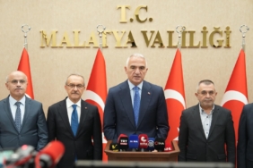 bilinmeyen-gercek-3-yil-sonra-ortaya-cikti-bakan-ersoy-malatyada-depremde-olumden-donmus-NRcp2D9J.jpg