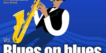 blues-on-blues-dorduncu-kez-bergama-vapurunda-iQKWgXgx.jpg