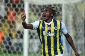 bright-osayi-samuelden-fenerbahce-icin-sosyal-medya-itirafi-ndkQuJO5.jpeg