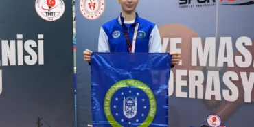 bursa-buyuksehirli-sporcu-ozge-yilmaz-turkiye-ucuncusu-sIsRvnCd.webp