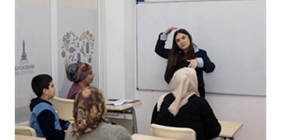 buyuksehirden-gebelikten-3-yasina-kadar-ucretsiz-saglik-ve-egitim-destegi-HHHW2hnY.jpg
