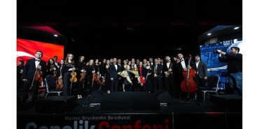 buyuksehirin-genclik-senfoni-orkestrasi-ilk-konserinde-devlesti-DAvdXh5Q.jpg