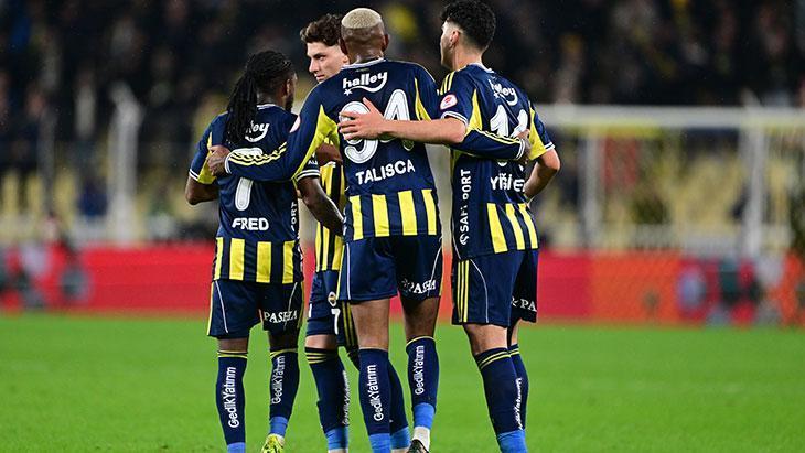 canli-turkiye-kupasinda-fenerbahce-erzurumsporu-geriden-gelerek-maglup-etti-5bNuybm6.jpg