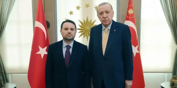 cumhurbaskani-erdogan-adalet-bakani-gurleki-kabul-etti-EzyXQ9EU.webp