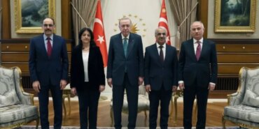 cumhurbaskani-erdogan-dem-parti-heyetini-kabul-etti-ene9eSRx.jpg