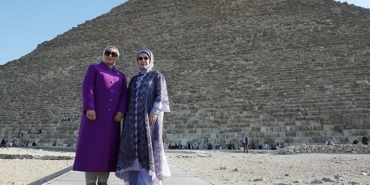 emine-erdogan-misir-cumhurbaskaninin-esi-amer-ile-bir-araya-geldi-av279HuR.jpg