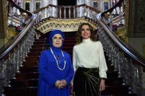 emine-erdogan-urdun-kralicesi-rania-ile-bir-araya-geldi-NyxX85KI.jpg