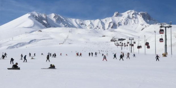 erciyes-kayak-merkezine-ulasim-saglanamiyor-hjGFulPa.jpg