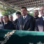 ergin-atamanin-annesi-son-yolculuguna-ugurlandi-rsULE8FU.jpg