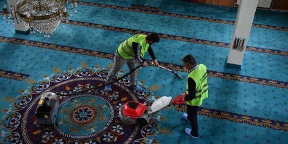 erzurum-ramazana-hazir-376-camide-kapsamli-temizlik-10-bin-kisiye-destek-DrgWC88L.jpg