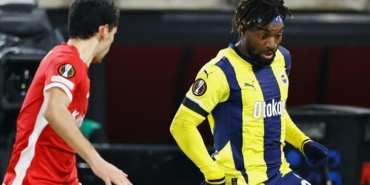 eski-fenerbahceli-allan-saint-maximin-fransaya-dondu-Xw3civHc.jpg