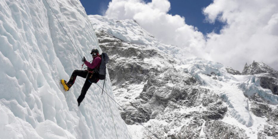 evereste-tirmanmak-icin-7-bin-metre-sarti-XIiS2nOF.jpg