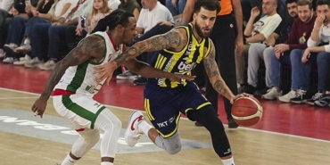 fenerbahce-beko-karsiyaka-deplasmaninda-36-sayi-farkla-galip-TvIiEueC.jpg
