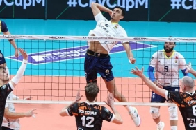 fenerbahce-evinde-set-vermeden-kazandi-JpGs8KcG.jpg