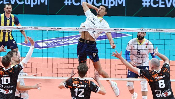 fenerbahce-evinde-set-vermeden-kazandi-JpGs8KcG.jpg
