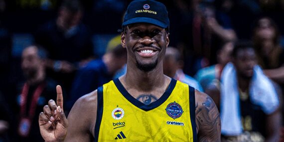 fenerbahcede-para-icin-oynamayiz-demisti-nigel-hayes-davisin-yeni-takimi-belli-oldu-Fvemjanx.jpg