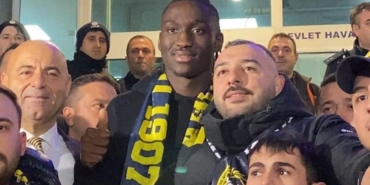 fenerbahcede-sidiki-cherifin-sozlesme-detaylari-belli-oldu-BQlTfNCq.jpg