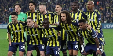 fenerbahcede-sok-sakatlik-yildiz-oyuncu-oyuna-devam-edemedi-TEkg4eWb.jpg